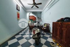 Bán nhà hoàng mai,1 nhà ra ô tô, ba gác đỗ cửa, nhà đẹp ở ngay, 32m2 3.7 tỷ