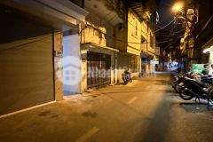 Tân mai ngõ to nhà mới full nội thất, dt 28m 5t giá 4.85 tỷ sđcc