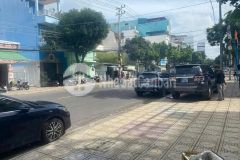 Bán nhà 2 mặt tiền dã tượng nha trang gần biển giá tốt