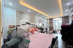 Bán nhà mặt phố đại la 7 tầng thang máy long lanh lô góc hai bà trưng