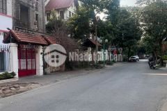 Biệt thự, mặt tiền 11m, 199m2, phố lưu khánh đàm, long biên, 206trm2.