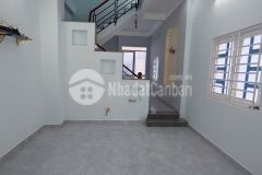 Cần bán gấp nhà 1 trệt 2 lầu, 2mt hẻm xe hơi đường gò cát, phú hữu, dt 58m4.25 tỷ tl.