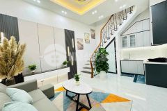 Vào ở ngay trước tết, phố kim mã, 26m2, ngõ thông, full nội thất, nhỉnh 5 tỷ có bớt