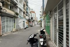 Đường 32 quận 10, thông số hoa hâu 4x13, đặc biệt hẻm xe hơi đỗ cửa mà giá chỉ 9 tỷ.