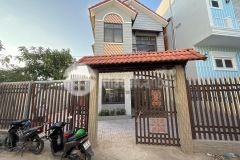 Bán nhà và đất rộng 230 m2 có thổ cư gần đại học y dược giá dưới 5 tỷ