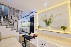 Minh khai nhà đẹp xách vali ở luôn, dt 28m5t giá 5.75 tỷ sổ đỏ riêng chính chủ