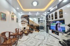 Ở ngay bán nhà 4 tầng cực đẹp võ văn tần, 36m2, 6 tỷ