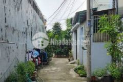 Nhà kế chợ linh xuân, p.linh xuân, thủ đức, 2 tầng, 54m2, nhỉnh 3 tỷ.