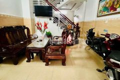 Bán nhà 5x14m 4tầng hxh tân sơn p15 tân bình 7x tỷ