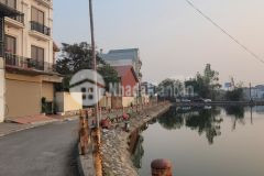 Bán nhà bát khối,cự khối 5 tầng,35m cạnh hồ điều hoà nhỉnh 4 tỷ