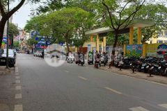 2 ngõ, 47m2, mặt tiền 6.7m, phố hoàng như tiếp, long biên, 8x tỷ.