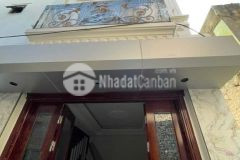 Oàng mai lô góc 32m 5t giá 5.08 tỷ gần phố, sổ đỏ nở hậu