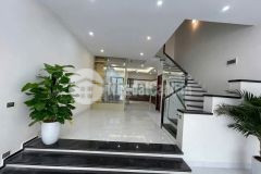 Bán nhà ngọc thụy long biên, 80m2 x 4 tầng, sổ đỏ sẵn sàng giao dịch. 16,9 tỷ. lh0979248203