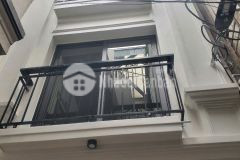 Bán nhà thạch bàn,long biên 5 tầng,33m oto đỗ cổng nhỉnh 5 tỷ