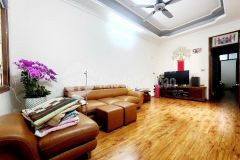 Bán nhà phố hào nam, gần phố, lô góc thoáng sáng, 45mx5t, giá 10.5 tỷ, lh 0396935190.