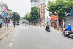 Đẹp 3 thoáng ôtô tránh kinh doanh nhà 2 tầng tổ 26 thị trấn đông anh dt 40m² mt 4m