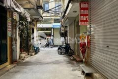 Bán nhà giáp bát 4 tầng long lanh ở ngay 2 mặt ngõ thông hoàng mai