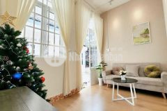 Nhà xinh xắn hẻm trần hưng đạo giá 1.760 tỷ