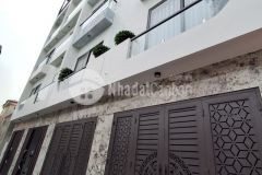 Bán nhà ngõ 206 cổ linh, bát khối, long biên, 36m2, 5 tầng, phân lô, ô tô, full đồ, 5.x tỷ