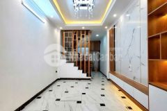 Cần bán nhà riêng ngõ 141 giáp nhị hoàng mai 30m x 5t giá 5.6 tỷ, nhà đẹp, full đồ, ở ngay