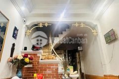 Nhà cũ thuỵ khuê, 29m2, mua về xây mới được 5 6 tầng, ở hay cho thuê đều đẹp, 60m ra phố