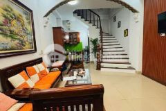 Bán nhà phố hào nam, hai mặt thoáng, full nội thất ở ngay, 35mx5t, giá 7,4 tỷ, lh 0396935190.