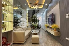 Cực vip nhà đẹp ngõ phố 83, giá 6.48 tỷ, 27m2x4t, ở luôn