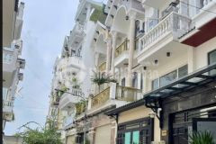 Cần bán nhà 3 tầng, tân phú, 4x13, hẻm 6 m, gần văn cao, giá 5.x tỷ5,75