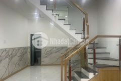 Bán nhà 1 trệt 1 lầu 2 phòng ngủ 50m2 kha vạn cân giá chỉ 2 tỷ 650tr quá rẻ