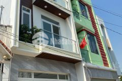 Nhà hxh võ văn hát dt 50m, 3 tầng, giá tốt