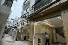 Bán nhà ngõ 61 phố trạm, cổ linh, long biên, 32m2, 5 tầng, phân lô, ô tô, nhỉnh 6 tỷ