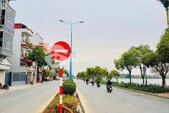 Bán nhà 3 tầng mặt đường thanh niên, view hồ bạch đằng, tp hd, mt 4.64m, vị trí đắc địa