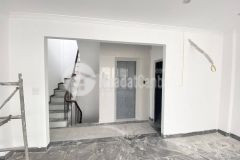 Bán nhà khuất duy tiến. thanh xuân. 8 tầng thang máy. ô tô. dt 44m2. mt 5.5m. giá 16.5 tỷ.