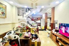 Bán nhà hxh quận 3,4 tầng,50m2, gần mt nguyễn đình chiểucx đô thành,ởvpcty,10.7 tỷ