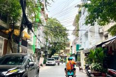 Bán nhà hxh,tân bình,gầnga t3 hoàng hoa thám,4 tầng,60m2, 7pn,chothuê 340trnăm,11.8 tỷ