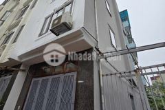 Bán nhà thạch bàn,long biên 5 tầng,32m oto đỗ cửa nhỉnh 5 tỷ