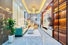 Bán nhà gần phố thái thịnh đống đa, 2 mặt ngõ rộng, nở hậu, nhà đẹp 5 tầng full nội thất.