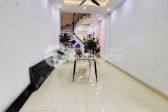 Bán nhà khương trung thanh xuân 37m2 x 5t, ngõ thông kinh doanh, ô tô qua nhà.