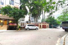 Bán nhà mặt phố quảng khánh, mặt hồ tây, căn góc mặt tiền 12m có vỉa hè