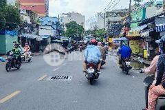 Nợ nh bán nhanh giảm mạnh nhà sát quận 1. 42m2 chỉ 3 tỷ.