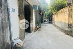 Bán nhà phố trạm,long biên 2 tầng,52m,mt4.6m oto vào nhà nhỉnh 9 tỷ