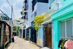 Bán nhà hẻm xe hơi đậu cửa tại phạm văn đồng.dt 5 x 13m.chỉ 8 tỷ.lh 077 989 3280