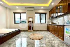 Bán tòa nhà cho thuê mỹ đình, nam từ liêm 70m x 6t, 14 phòng giá 16.5 tỷ dt 900trnăm