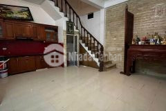 Cho thuê nhà nguyên căn đường đặng văn ngữ, đống đa 35m x 3.5t, 3pkk giá 9.5tr