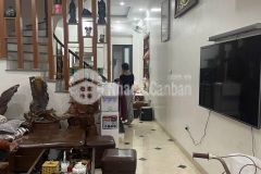 Bán căn nhà 5 tầng rất mới, lô góc, nội thất cực đẹp, ngõ rộng, gần mặt phố thanh nhàn.