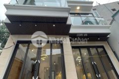 Nhà đẹp full nội thất cao cấp vị trí trung tâm ngõ phố việt hưng dt 31m2. giá 5.8 tỷ