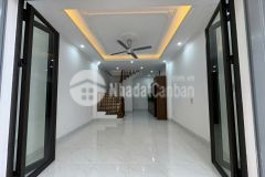 Đúng chất nhà cao cửa rộng, nhận nhà ở ngay trong tết này.