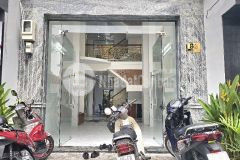 Nhà mới keng mặt tiền 6 tầng nở hậu, full nội thất sang chảnh quận 7, có thang máy