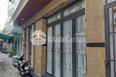 Nhà 3 tầng rất rộng, nội thất đầy đủ cao cấp, ngang 8m, hẻm an ninh sạch sẽ quận 7