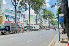 Bán nhà mặt tiền đường 3 tháng 2, q11